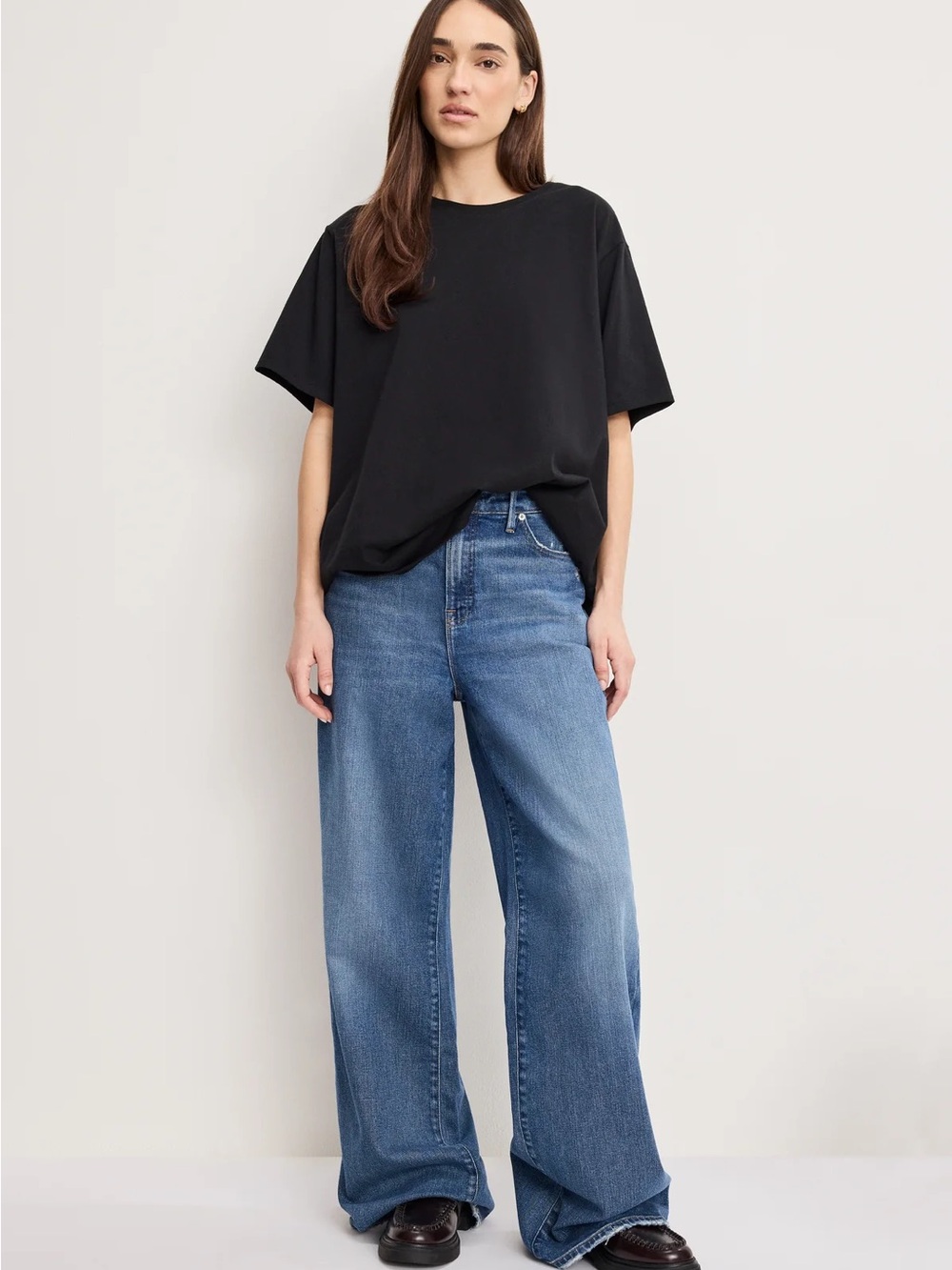 Good American Wide-Leg High-Rise Jeans in Blue Wash
